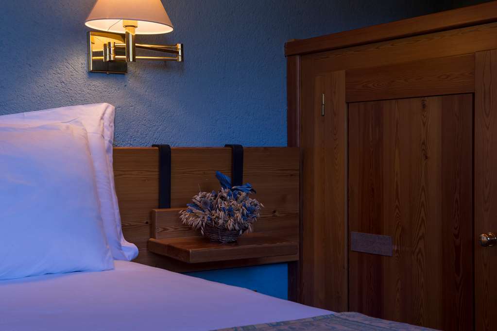 Eco Wellness Hotel Notre Maison Cogne Quarto foto