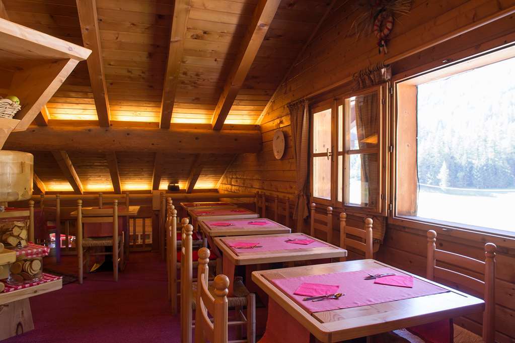 Eco Wellness Hotel Notre Maison Cogne Amenidades foto